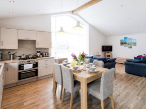 3 Bed in Westward Ho 64410